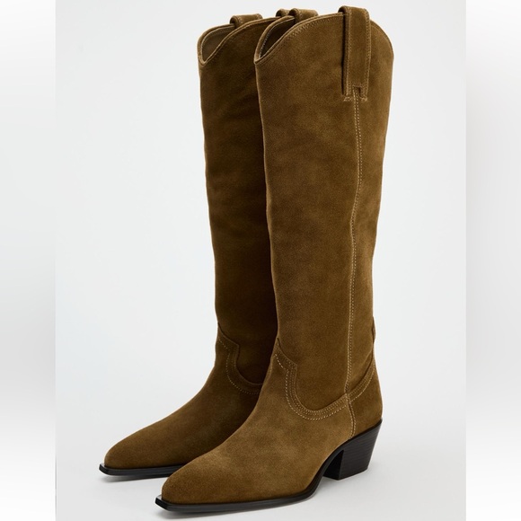 MWT ZARA COWBOY BOOTS 100% COW LEATHER SIZE 6.5 EUR 37
🚨FIRM PRICE - Picture 5 of 16